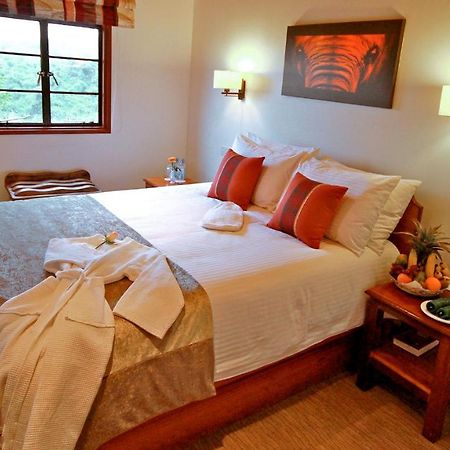 The Ark Lodge Nyeri Luaran gambar