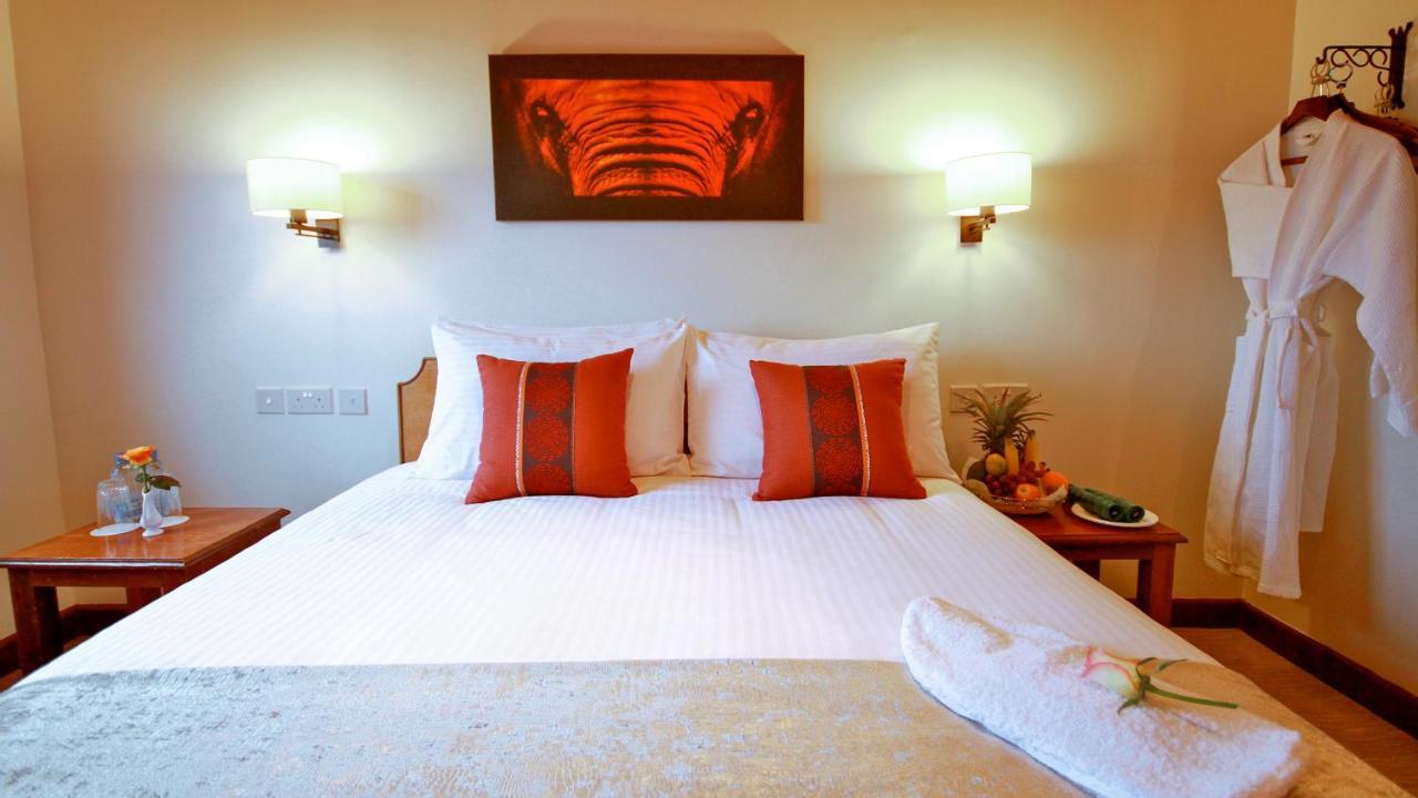 The Ark Lodge Nyeri Luaran gambar